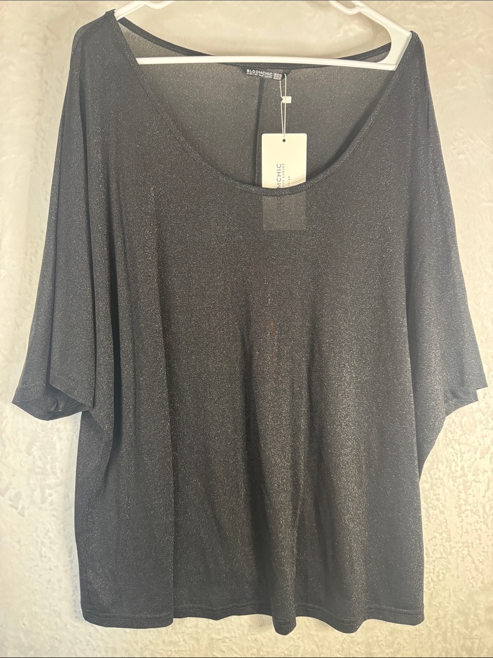 Bloomchic Black Shimmer Scoop Neck Women's Top Size 22-24 NWT